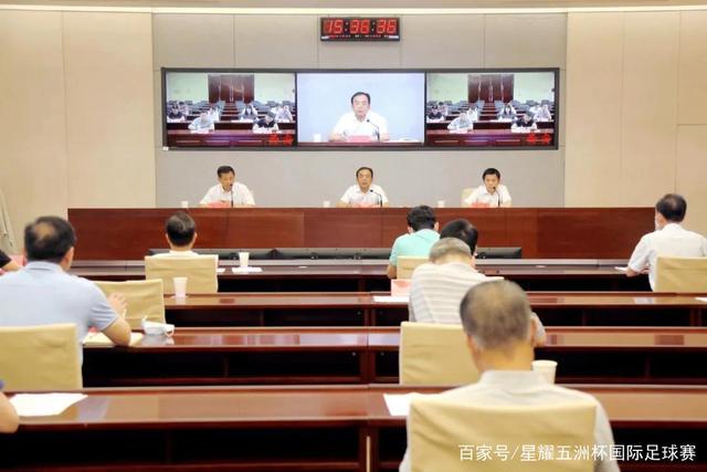 76人击败雄鹿，安芬尼-西蒙斯表现平平